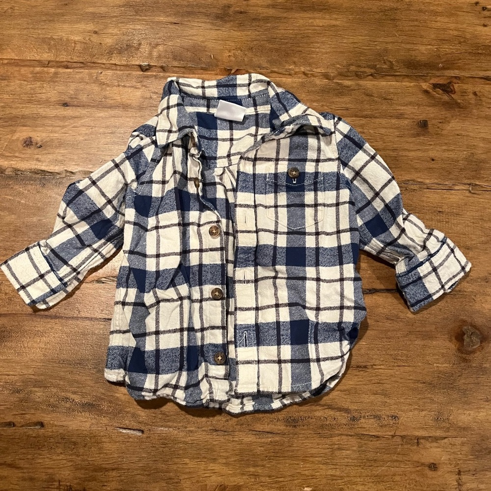 Hanna Andersson blue and white plaid flannel shirt 6-12m